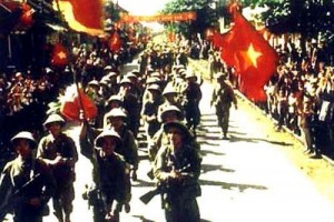 Khai mạc  trưng bày chuyên đề  “Hà Nội-ký ức tháng Mười”