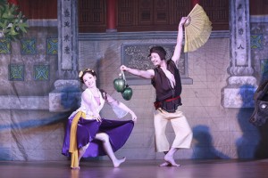 Chuẩn bị ra mắt chương trình biểu diễn nghệ thuật truyền thống “Long thành diễn xướng”