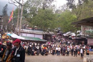 Nét mới Lễ hội Chùa Hương 2013