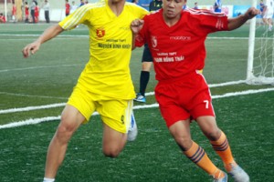 16 đội giành quyền vào vòng 2 giải bóng đá học sinh Hà Nội 2013