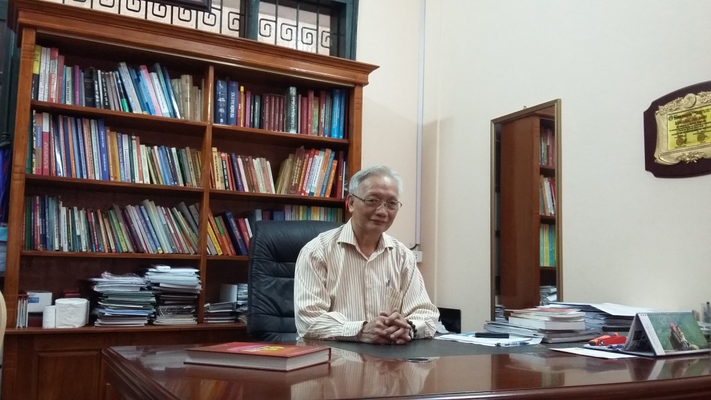 Nha gia Tung Lam
