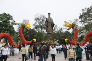 Thủ đô tưng bừng các hoạt động mừng năm mới
