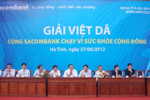 Giải việt dã “Cùng Sacombank chạy vì sức khỏe cộng đồng”