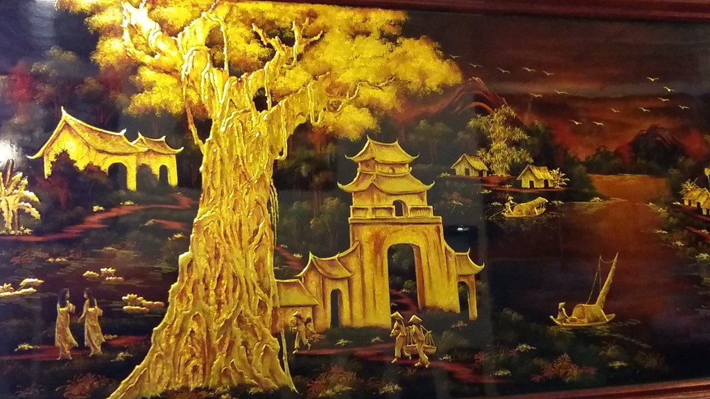 lang nghe son mai