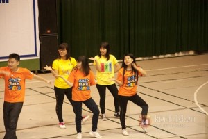 Sôi động không khí bóng rổ Giải thể thao Sinh viên Hà Nội 2013