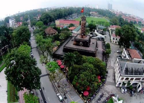 cot-co-ha-noi-2