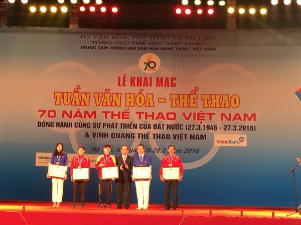 trao thuong