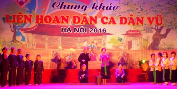 Hát trống quân của huyện Thường Tín.