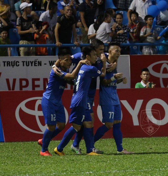 Nghiêm Xuân Tú (77) trong màu áo Than Quảng Ninh