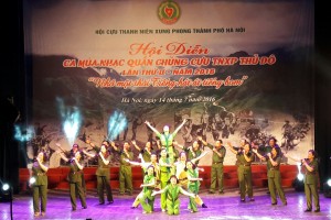 Hội diễn Ca múa nhạc quần chúng cựu thanh niên xung phong Thủ đô