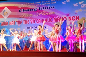Tưng bừng Liên hoan Múa hát tập thể và Ca khúc măng non