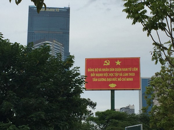 155 biển quảng cáo bị xử lý lần này không hề có biển nào tuyên truyền chính trị, xã hội như đã cam kết