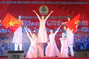 Quận Cầu Giấy: Liên hoan tiếng hát công nhân, viên chức lần thứ III – năm 2016
