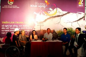 Triển lãm “con đường khát vọng”