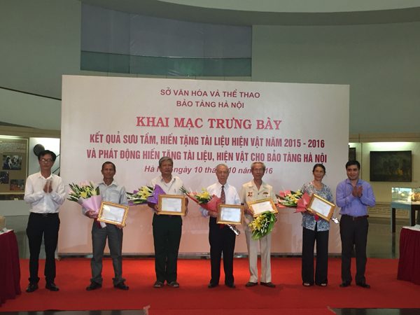 Bảo tàng Hà Nội cảm ơn các cá nhân đã hiến tặng hiện vật, tài liệu