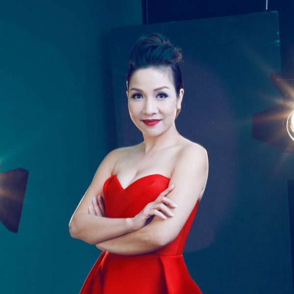 Ca sĩ Mỹ Linh