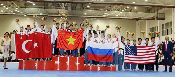 Taekwondo Việt Nam giành HCV nội dung đồng đội quyền sáng tạo dưới 17 tuổi 
