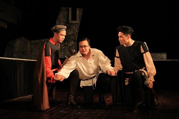 Vở Hamlet - Nhà hát Kịch Việt Nam