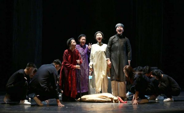 Vở "Quẫn" - ĐH Sân khấu Điện ảnh