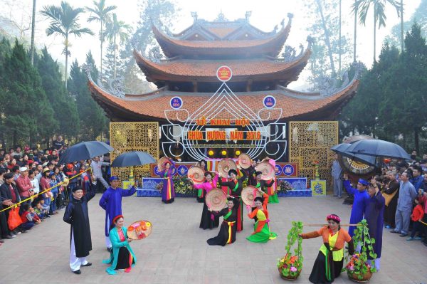 Hà Nội sẽ tập trung kiểm tra các lễ hội Chùa Hương, Đền Sóc...