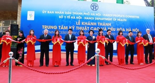 Hà Nội đã đưa vào sử dụng Trung tâm Kỹ thuật cao và tiêu hóa Hà Nội đạt tiêu chuẩn Châu Âu, phát triển nhiều kỹ thuật tiên tiến trong khám chữa bệnh