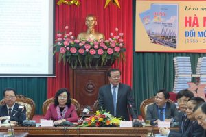 Ra mắt cuốn sách “Hà Nội – 30 năm đổi mới, phát triển (1986-2016)”