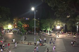 Hà Nội ban hành Quy tắc ứng xử nơi công cộng