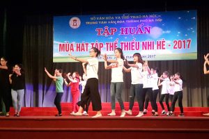 Tập huấn Múa hát tập thể thiếu nhi năm 2017