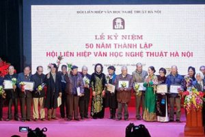 Phát triển văn hóa là nhiệm vụ trọng tâm của Thành phố