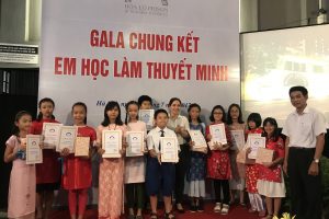 “Em học làm thuyết minh” – Trải nghiệm cùng bé yêu lịch sử