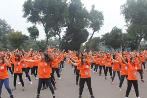 Hàng ngàn người nhảy zumba kêu gọi chấm dứt bạo lực với phụ nữ và trẻ em gái
