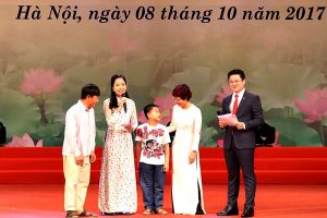 Làm việc tốt cho cộng đồng là nhân lên niềm hạnh phúc cho mình