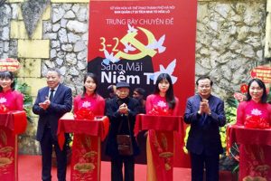 Trưng bày “Sáng mãi niềm tin” tại Di tích Nhà tù Hỏa Lò