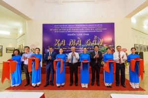 Triển lãm ảnh “Xa mà gần”