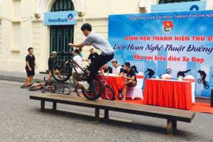 Liên hoan nghệ thuật đường phố lần thứ V