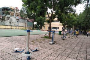 Quận Cầu Giấy lắp đặt thêm 77 thiết bị thể thao ngoài trời