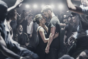 Giải trí cuối tuần: Vũ điệu trái tim