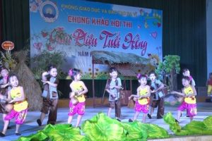 Ba Vì: Chung khảo Hội thi “Giai điệu tuổi hồng”