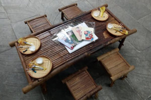 Trải nghiệm làm tranh từ vải vụn lụa Vạn Phúc