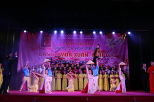 Chung khảo Liên hoan đồng ca hợp xướng “Đảng – Mùa Xuân – Dân tộc” Hà Nội 2019