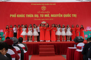 Lễ gắn biển 3 tuyến phố mới thuộc quận Cầu Giấy