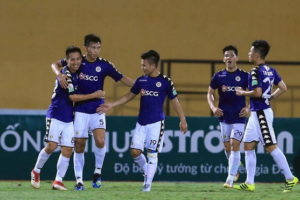 Không có chuyện Quang Hải và Văn Hậu xuất ngoại