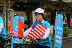 Nâng cao hình ảnh người Hà Nội văn minh, thanh lịch, thân thiện, mến khách trong mắt bạn bè quốc tế