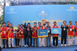 Lễ hội Bơi chải thuyền rồng Hà Nội: Đội nam Ứng Hòa và nữ Chương Mỹ vô địch nhóm quận huyện