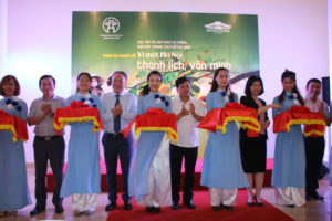 Khai mạc triển lãm “Vì một Hà Nội thanh lịch, văn minh”