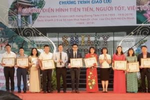Cụm thi đua số 7 tổ chức giao lưu “Những bông hoa trong vườn Bác”