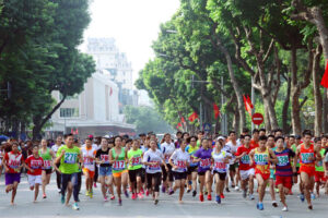 Hơn 160 VĐV tham dự nội dung thi đấu nâng cao chung kết Giải chạy Báo Hànộimới mở rộng 2019