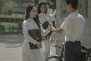 Những khung hình giản dị, trong veo gợi nhớ về thời cắp sách của ‘Mắt Biếc’