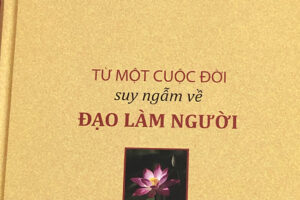 Phó Bí thư Thường trực Thành ủy Hà Nội Ngô Thị Thanh Hằng gửi tặng sách cho các thư viện trên địa bàn Hà Nội