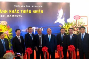 Khai mạc triển lãm ảnh “Khoảnh khắc thiên nhiên”